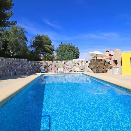 Villa Villa- Mia *